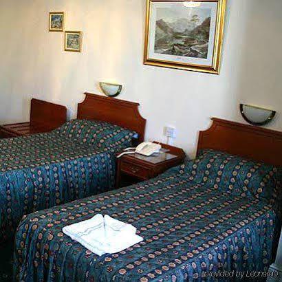 Courtlands Hotel อีสต์บอร์น ภายนอก รูปภาพ