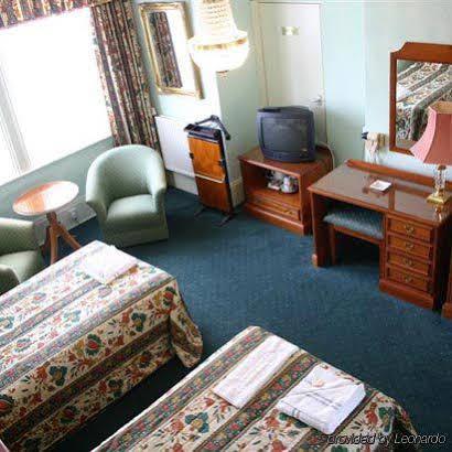 Courtlands Hotel อีสต์บอร์น ภายนอก รูปภาพ